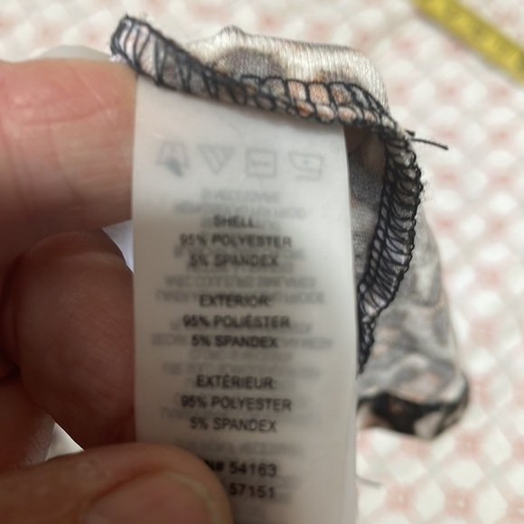 Karl Lagerfeld leopard print blouse with front Beau - Picture 7 of 9